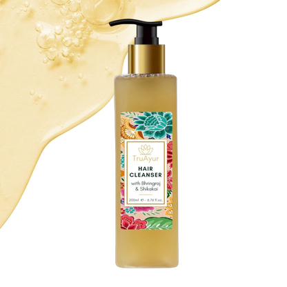 Ayurvedic hair cleanser with Bhringraj and Shikakai